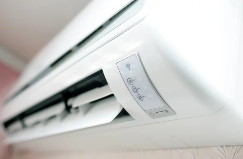 Climatisation multi-spit installée en intérieur près de Fontenay-le-Comte